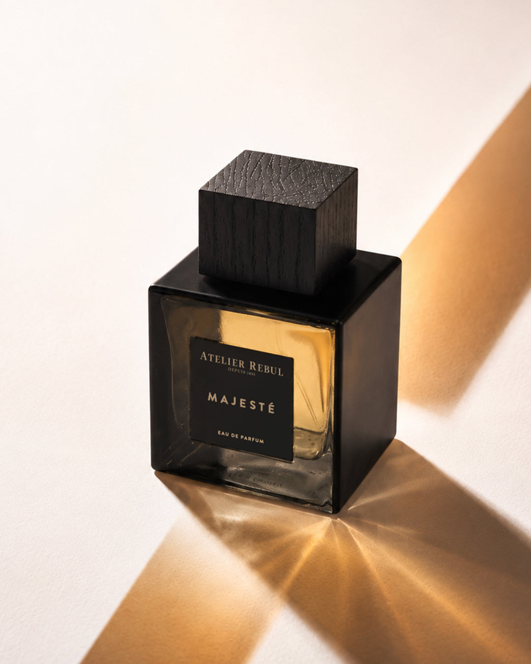 Apă de parfum Majeste
