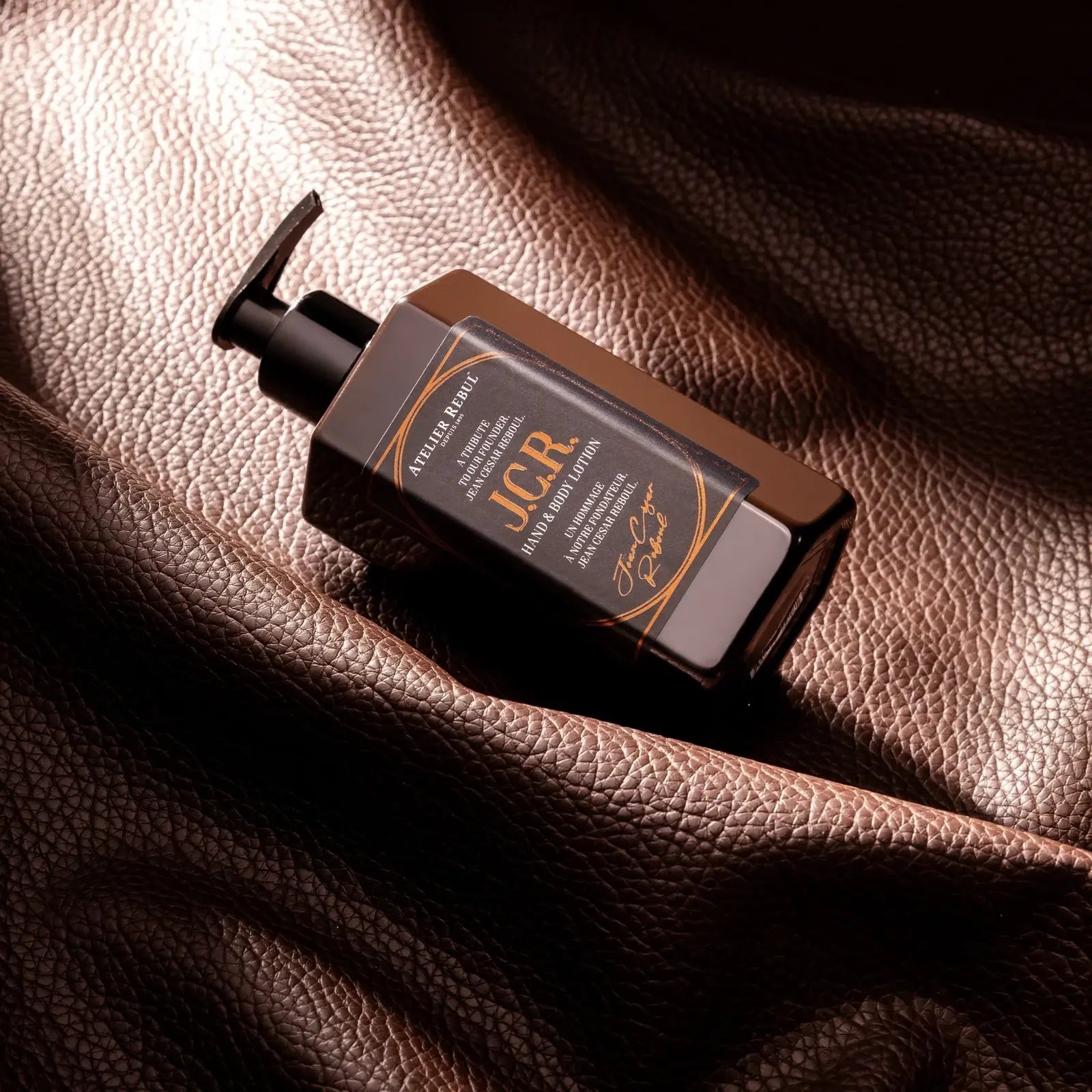 Loțiune nutritivă de mâini și corp J.C.R. - Loțiune de mâini și corp