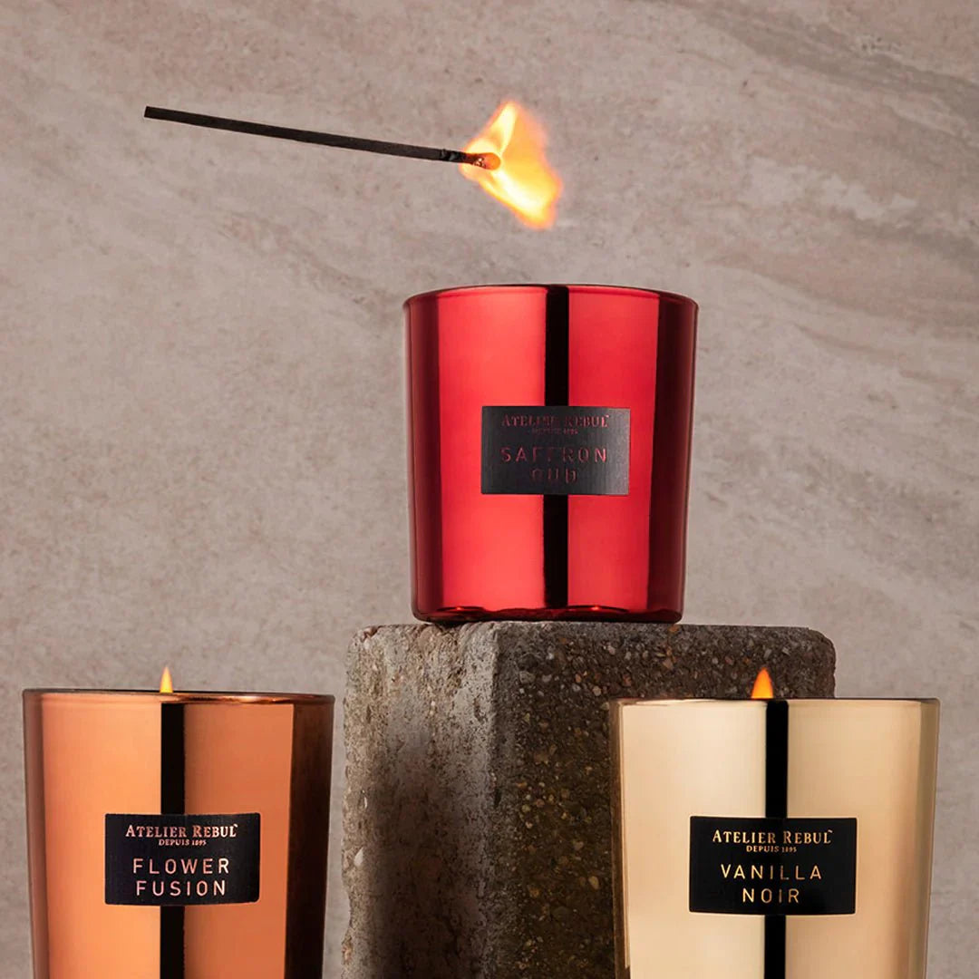 Lumânare parfumată Saffron Oud - 210g - Lumânări parfumate