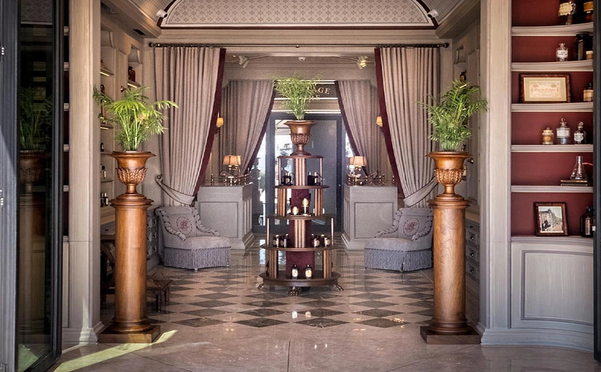 Întâlnire măreață a unor simboluri străvechi de secole: Atelier Rebul și Palatul Ciragan